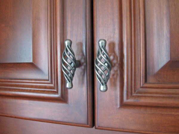 Cabinet Hardware Repair - Cabinet Hardware Repair Greensboro, North Carolina